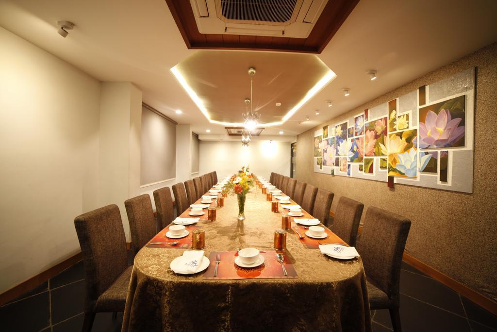 היידראבד Taj Mahal Hotel מראה חיצוני תמונה